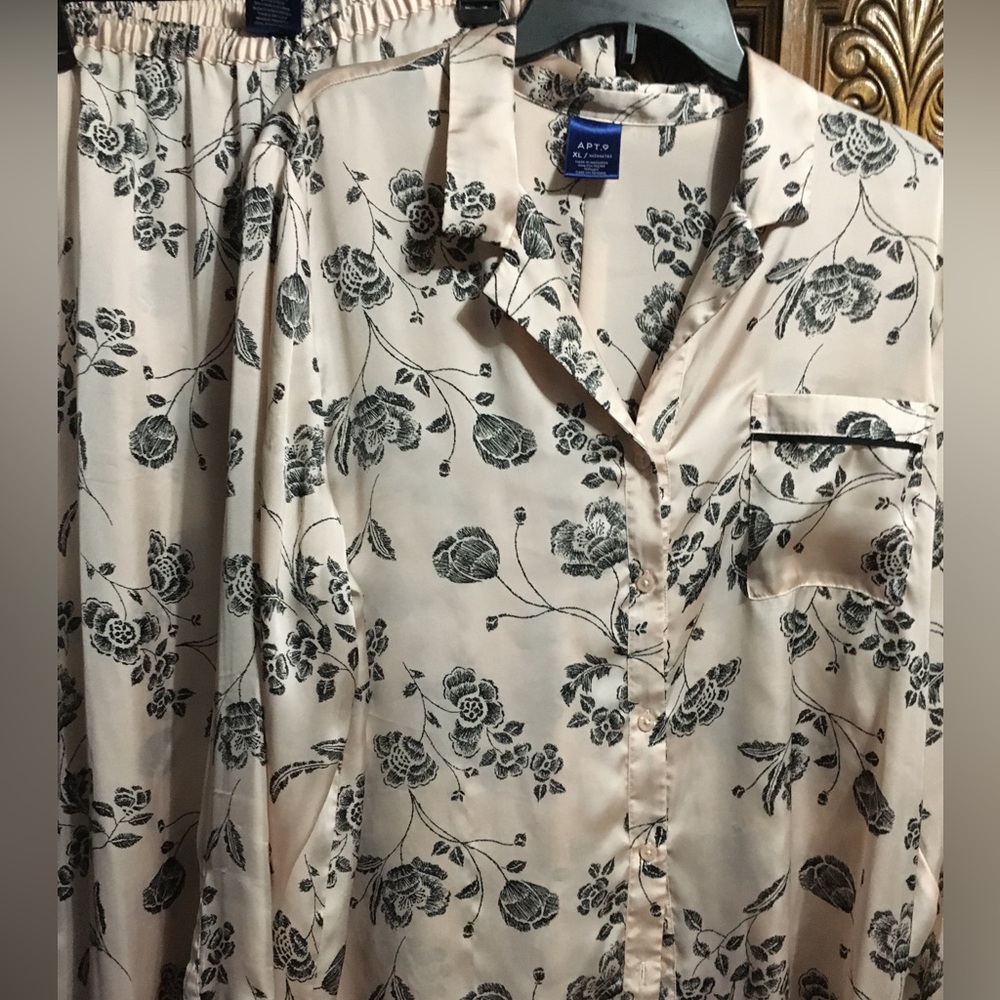 2 Piece SatinFeel Pajama Floral SET